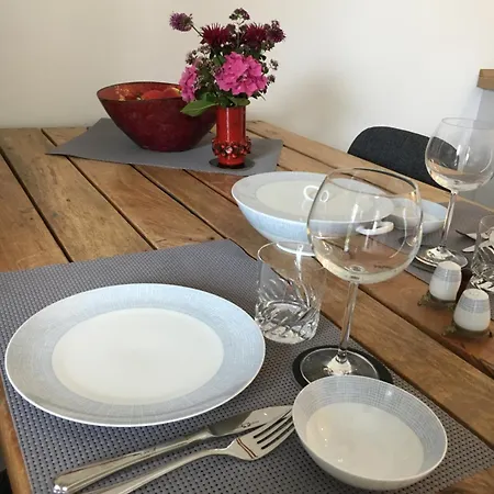 Apartment Bahnhof • Fliegender Hamburger